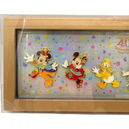 Disney - 【ラスト１点】ディズニー　40周年限定　ピンバッジセット Disney RESORT (ディズニーリゾート) グランドフィナーレ 40周年