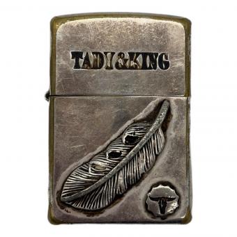 Tady & King (タディアンドキング) ZIPPO 2001年製 フェザーメタル