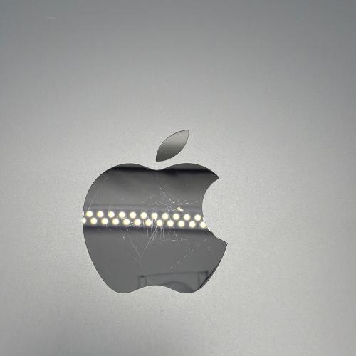 Apple (アップル) MacBook Air A3240 @ キズ有 13.6インチ