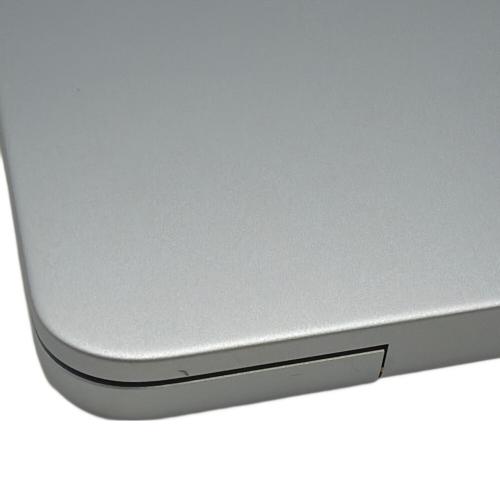 Apple (アップル) MacBook Air A3240 @ キズ有 13.6インチ