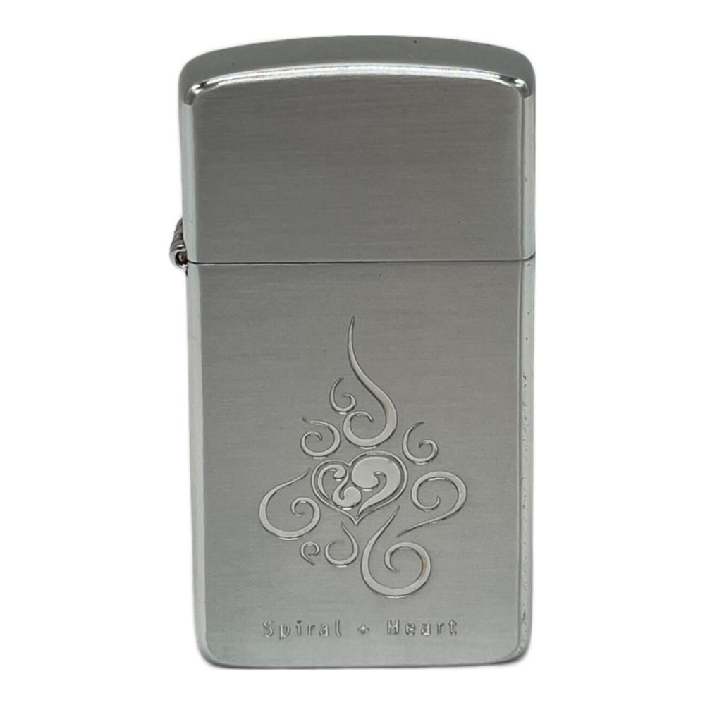 PALACE  ZIPPO オイルライター【新品・未使用】 ZIPPO (ジッポ) オイルライター 2006年製 Sporal Heart｜トレファクONLINE