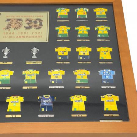 ジェフユナイテッド市原・千葉 30周年記念歴代ユニフォーム ピンバッジ