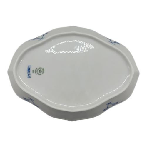 ROYAL COPENHAGEN (ロイヤル・コペンハーゲン) 菱形ディッシュ ブルーフルーテッド・プレイン