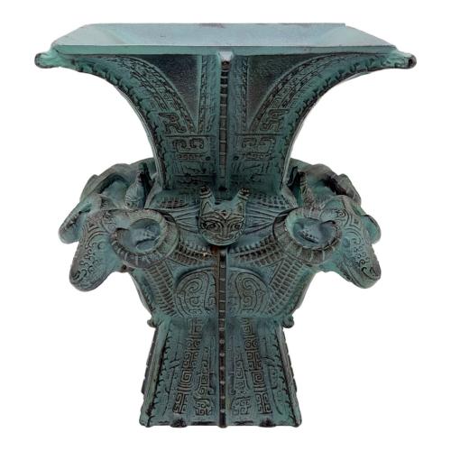 鋳物 四方尊羊紋