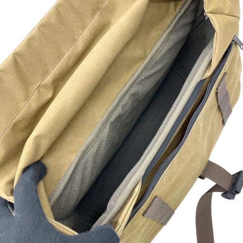 WOTANCRAFT (ヴォータンクラフト) カメラバッグ カーキ PILOT UPGRADE 10L