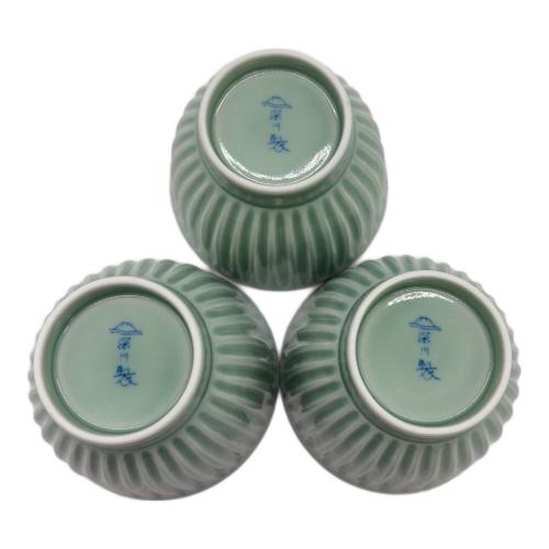 深川製磁 (フカガワセイジ) 笹青磁見込山水しのぎ仙茶碗揃え