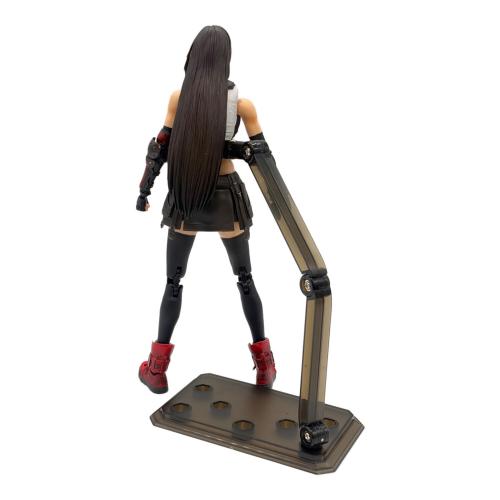 ファイナルファンタジーVII  ティファ・ロックハート フィギュア 現状販売 PLAY ARTS改