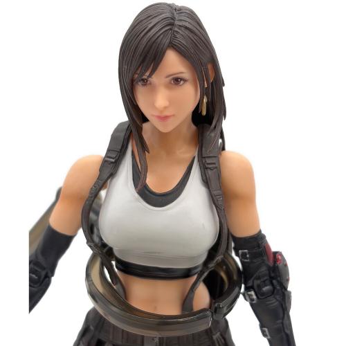 ファイナルファンタジーVII  ティファ・ロックハート フィギュア 現状販売 PLAY ARTS改