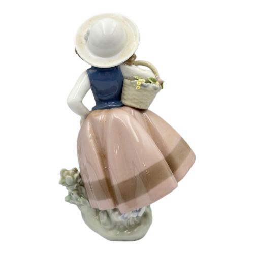 LLADRO (リヤドロ) 置物 甘い花の香り