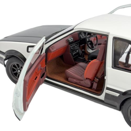 頭文字D (イニシャルD) 1/18 トヨタ スプリンタートレノ AE86 ミニカー