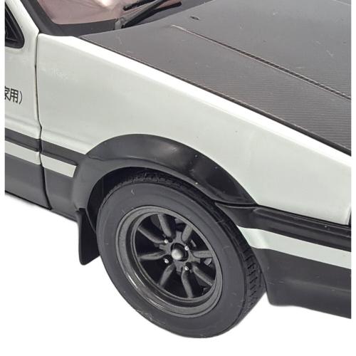頭文字D (イニシャルD) 1/18 トヨタ スプリンタートレノ AE86 ミニカー