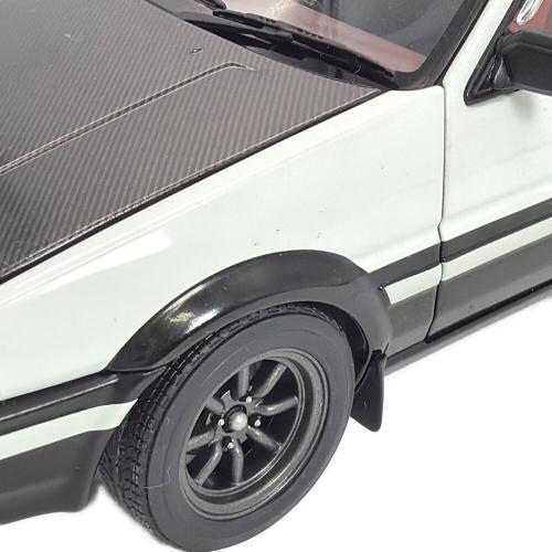頭文字D (イニシャルD) 1/18 トヨタ スプリンタートレノ AE86 ミニカー