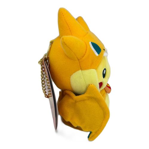Pokemon Center (ポケモンセンター) マスコット メガリザードンYのポンチョを着たピカチュウ ポケモングッズ