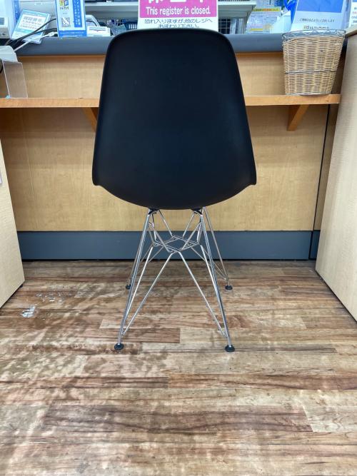 Herman Miller (ハーマンミラー) シェルチェア