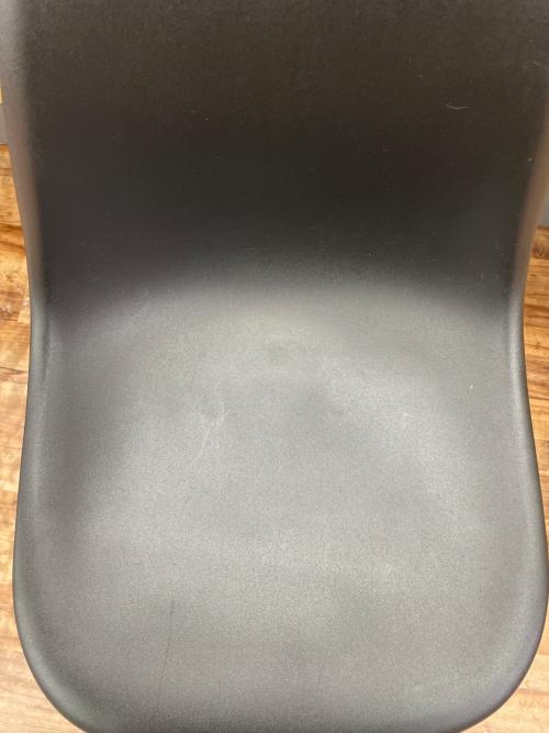 Herman Miller (ハーマンミラー) シェルチェア