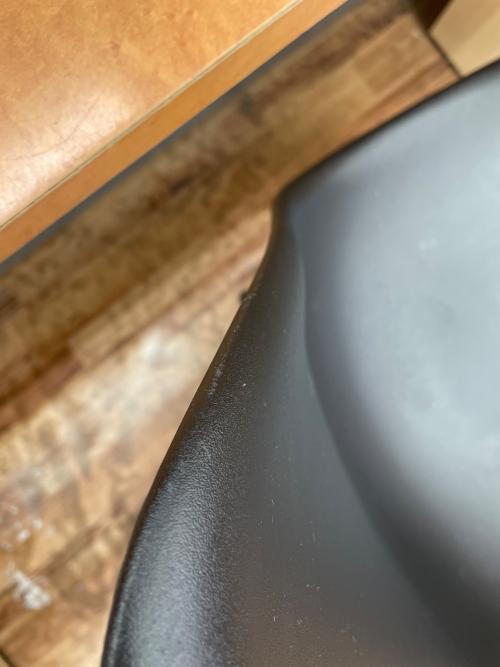 Herman Miller (ハーマンミラー) シェルチェア