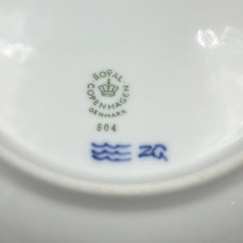 ROYAL COPENHAGEN (ロイヤル・コペンハーゲン) プレート 604 21cm ブルーフルーテッド・フルレース