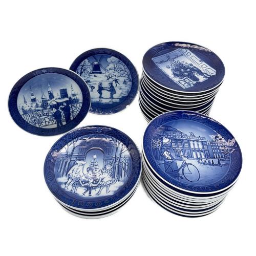 ROYAL COPENHAGEN (ロイヤル・コペンハーゲン) プレートセット 1988-1991/1994-1998/2000-2005/2008-2025 イヤープレート