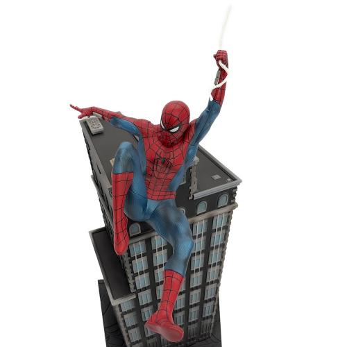 スパイダーマン スイングスタチュー Happyくじ A賞