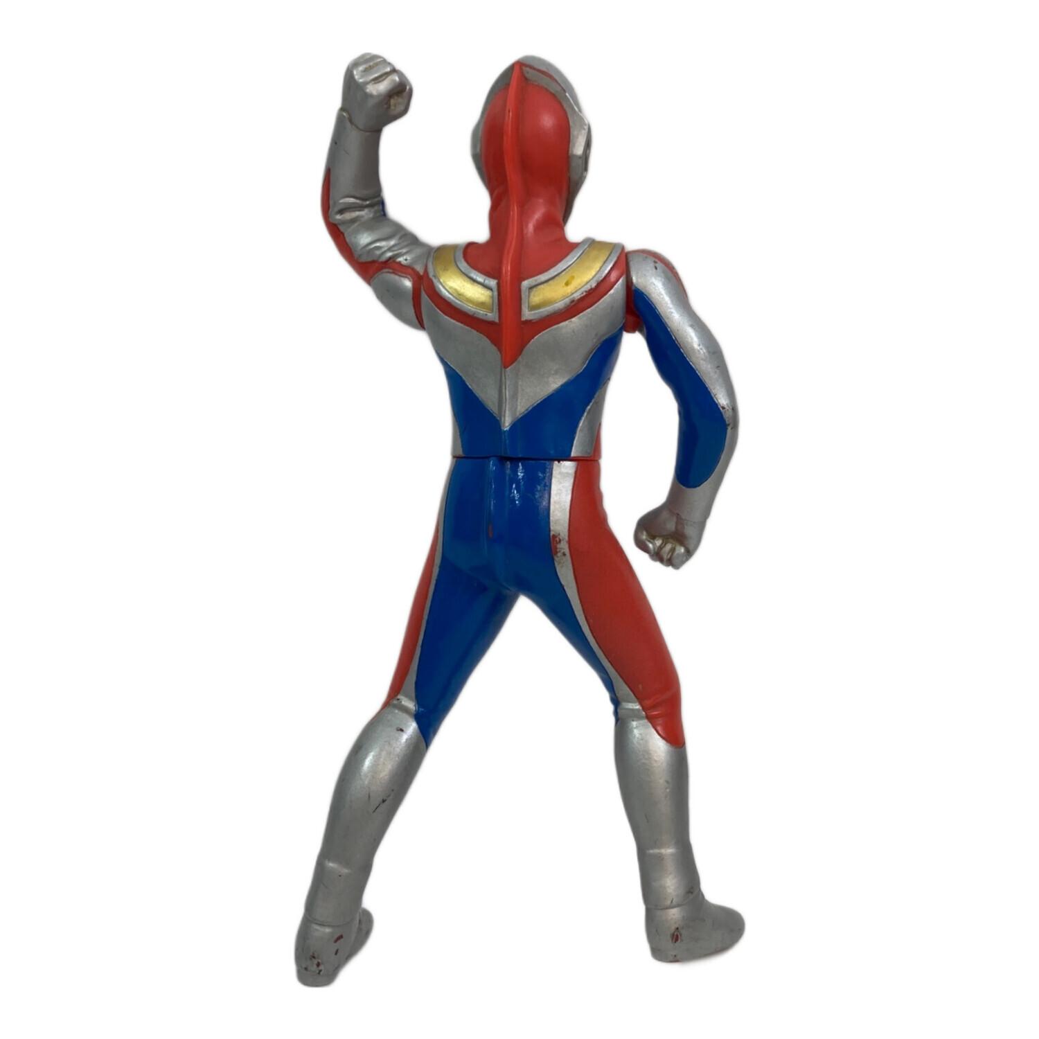 ウルトラマン ビッグサイズ ソフビフィギュア3体セット 非売品