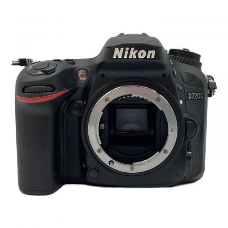 Nikon D7200 ズームレンズキット　【18～140mm】
