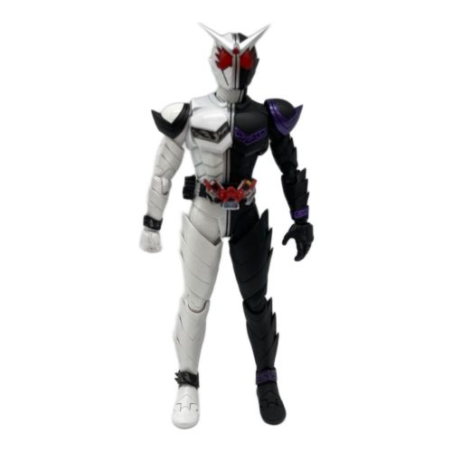 BANDAI (バンダイ) フィギュア 仮面ライダーW ファングジョーカー S.H.Figuarts(真骨彫製法)