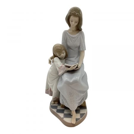 LLADRO (リヤドロ) フィギュリン おやすみ前のご本｜トレファクONLINE