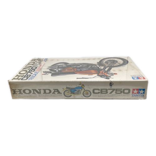 TAMIYA (タミヤ) プラモデル オートバイ ※シュリンク付(シュリンク内保管ヨゴレ有) 1:6スケール HONDA CB750FOUR