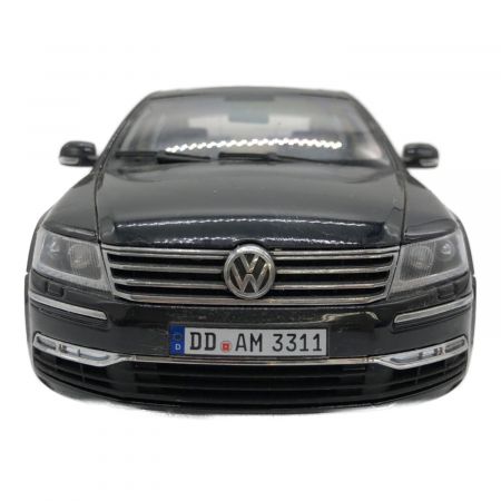 モデルカー WELLY 1/18scale Volkswagen PHAETON BLACK