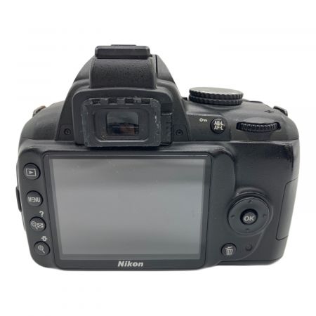 Nikon (ニコン) デジタル一眼レフカメラ D3000 レンズキット
