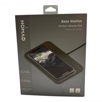 Nomad (ノマド) ワイヤレス充電器 Base Station