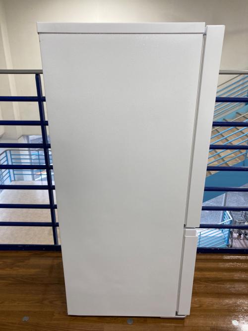 Hisense (ハイセンス) 2ドア冷蔵庫  AT-RF160-WH 2022年製 162L クリーニング済