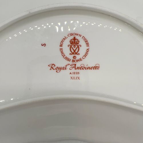 ROYAL CROWN DERBY (ロイヤルクラウンダービー) サラダプレート クレセントディッシュ ロイヤルアントワネット