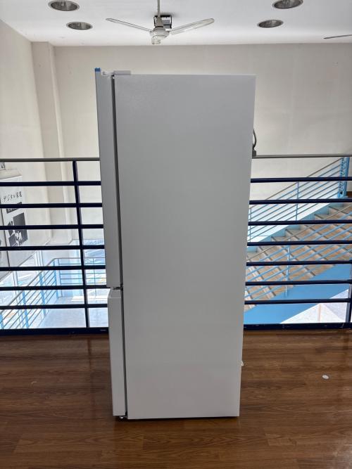 Hisense (ハイセンス) 2ドア冷蔵庫 HR-D1701W 2023年製 175L クリーニング済