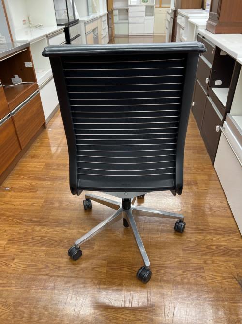 Steelcase (スチルケース) オフィスチェア ブラック