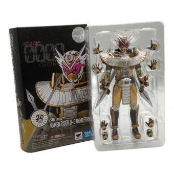 フィギュア S.H.Figuarts 仮面ライダージオウ オーマフォーム 「劇場版 仮面ライダージオウ Over Quartzer」 魂ウェブ商店限定