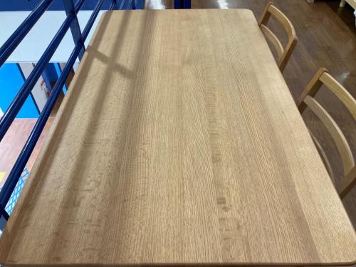 大塚家具 (オオツカカグ) ダイニング3点セット ナチュラル×ホワイト テーブル：Fill3 table top with R / イス：シネマ3A