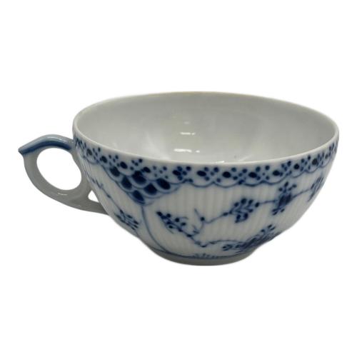 ROYAL COPENHAGEN (ロイヤル・コペンハーゲン) ティーカップ&ソーサー ブルーフルーテッド・ハーフレース