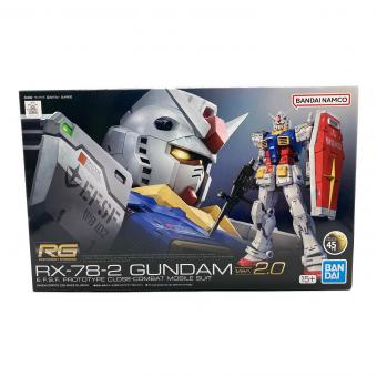 BANDAI (バンダイ) ガンプラ 1/144 RG RX-78-2 ガンダム Ver2.0 「機動戦士ガンダム」