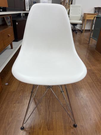 Herman Miller (ハーマンミラー) シェルチェア