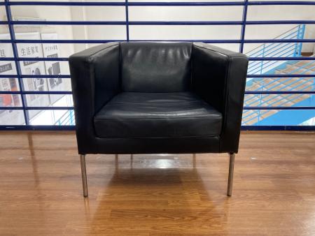 IKEA (イケア) 1人掛けソファー レザー ブラック 廃盤品｜トレファクONLINE