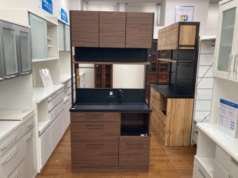 ニトリ レンジボード ブラウン×ブラック 56 3枚扉 3段引き出し IM301