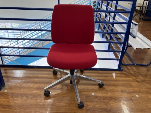 PLUS (プラス) オフィスチェア レッド 2016年製 1人掛け KC-UC54SEL