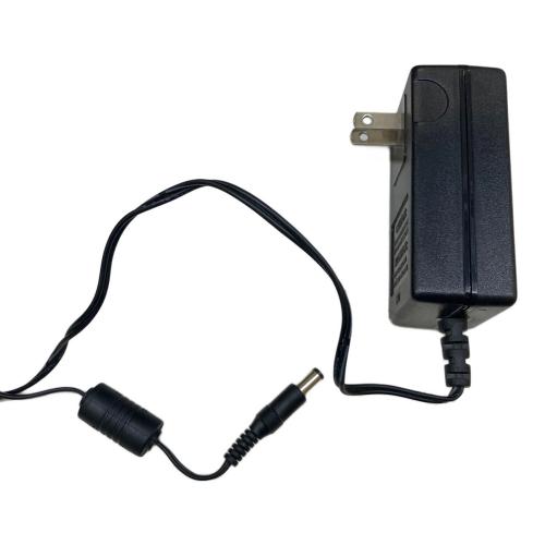 MXR (エムエックスアール) パワーサプライ 箱付 M-237 DC Brick