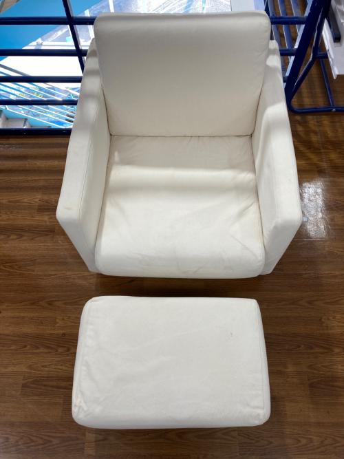 無印良品 (ムジルシリョウヒン) 1人掛けソファー ホワイト オットマン付