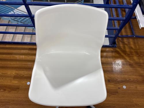 IKEA (イケア) チェア ホワイト 廃盤品 1人掛け SNILLE