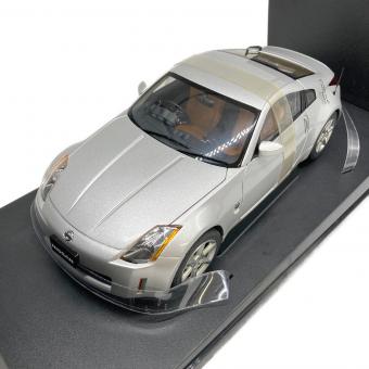 モデルカー 1/18 NISSAN FAIRLADY Z(シルバー) 「PERFORMANCE」