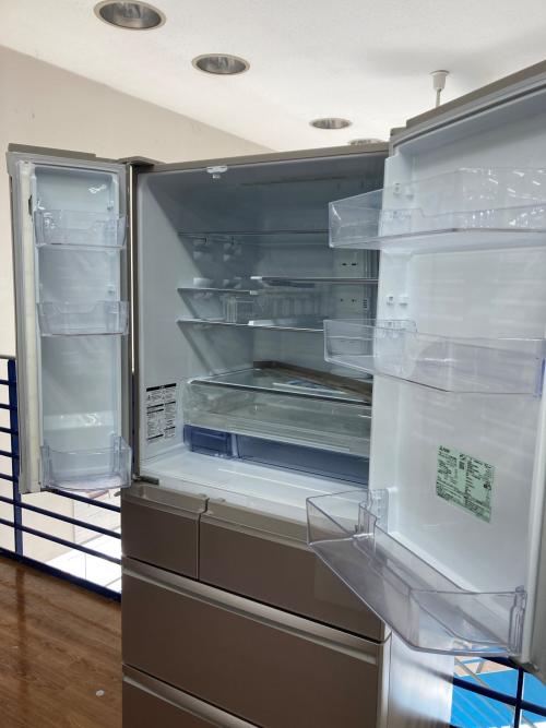 MITSUBISHI (ミツビシ) 6ドア冷蔵庫 MR-WX70C-F1 2019年製 700Ｌ