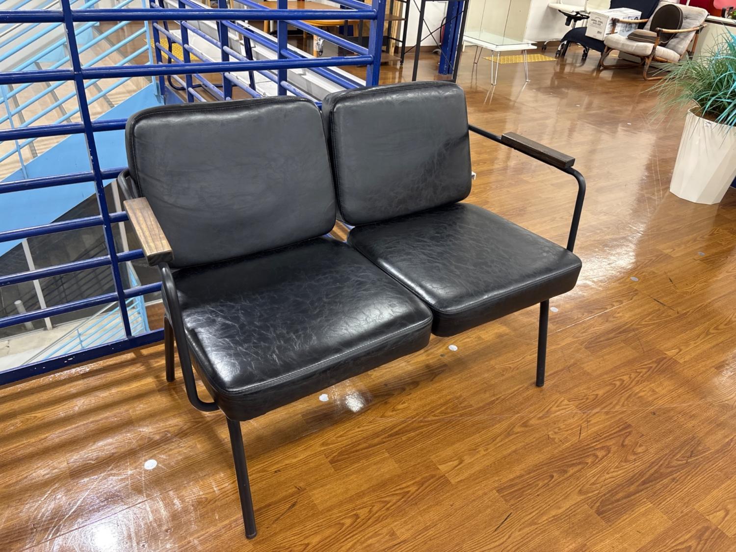 LOWYA (ロウヤ) 2人掛けソファー ブラック ヴィンテージ調