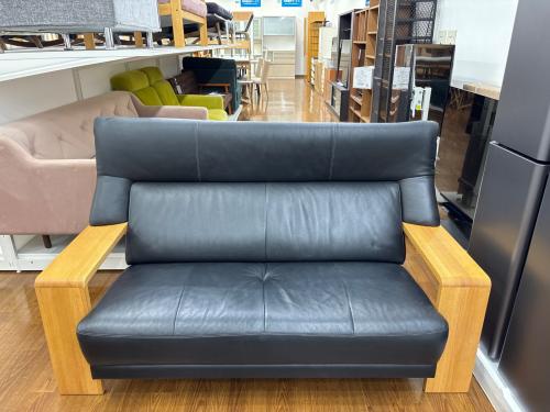 karimoku (カリモク) 2.5人掛けソファー ブラック 総革 ダンテ